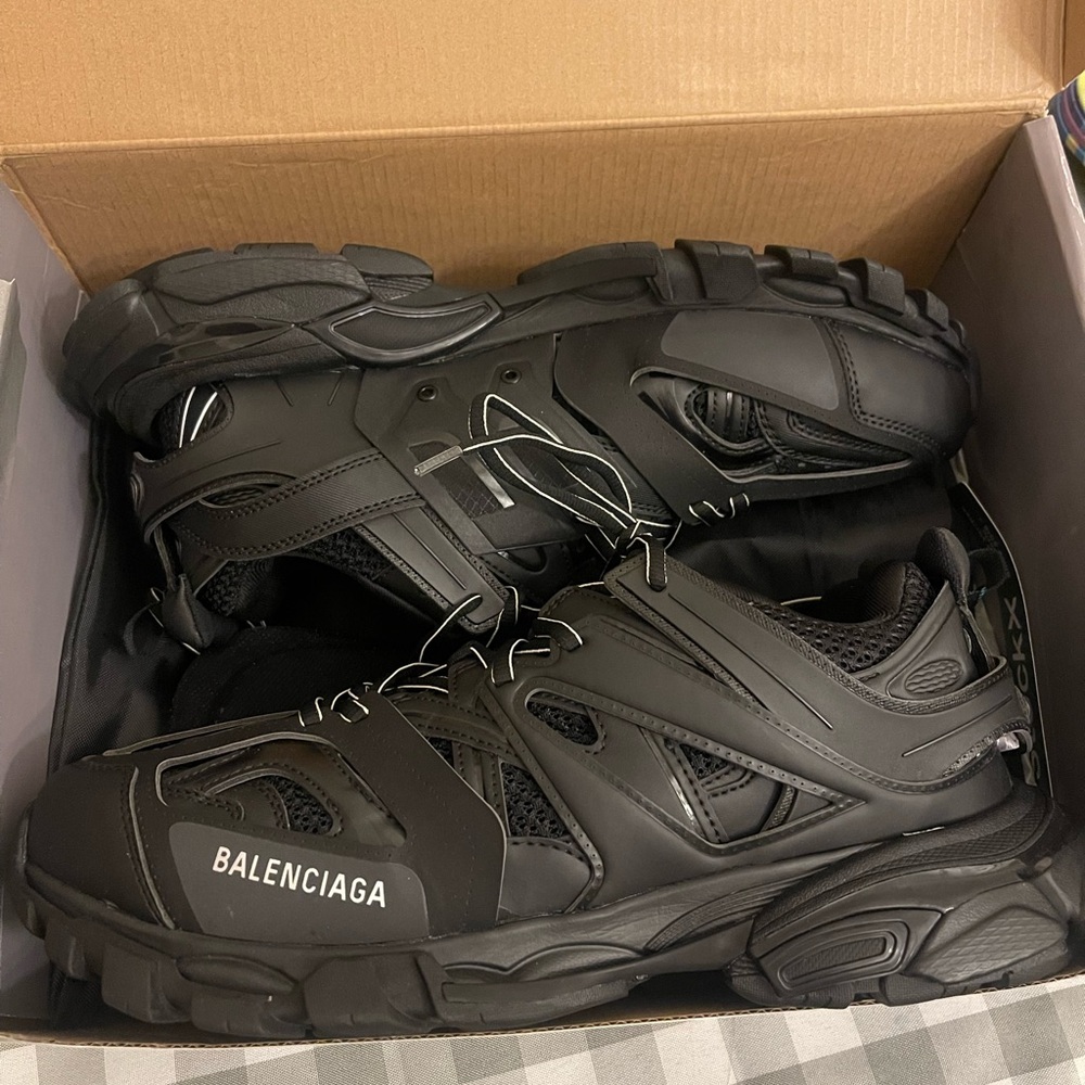 Balenciaga Track triple Black men’s size 44 Authentic
